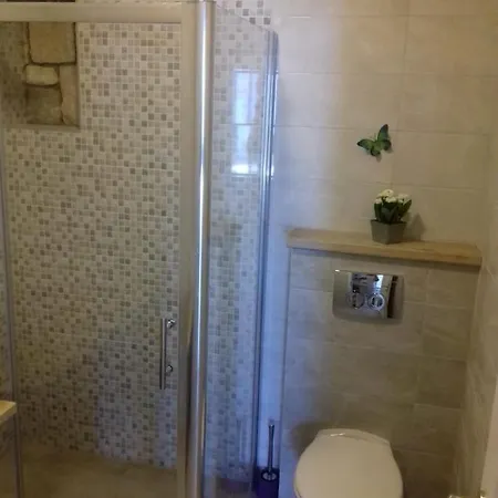 Apartman Sima *